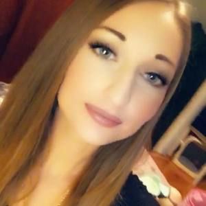 Meet your Posher, Becky